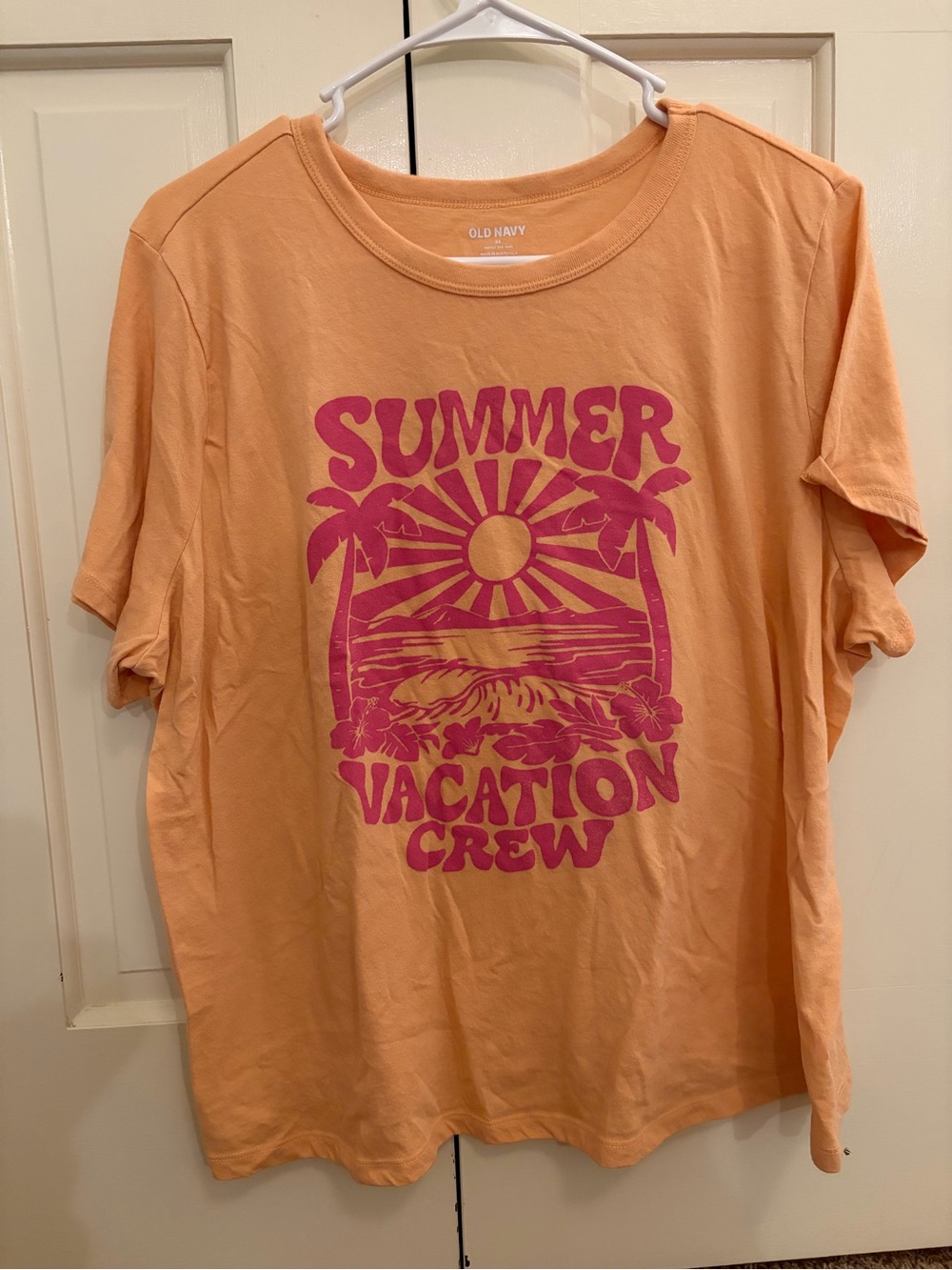 Old navy graphic tee